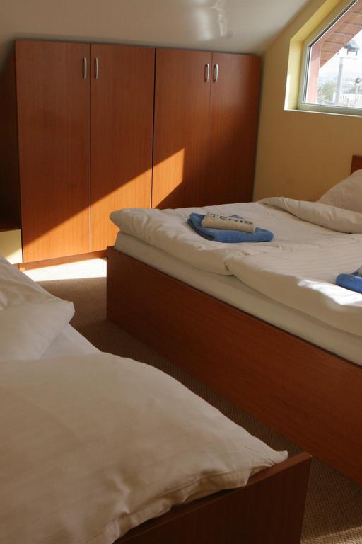 Hotel Pamira سيبيو الغرفة الصورة